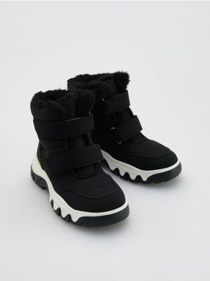 Buty zimowe dziecięce na zimę Reserved ze sklepu: Reserved w kategorii: Buty zimowe dziecięce - zdjęcie 74CCA4C-3C1-6972_347GT