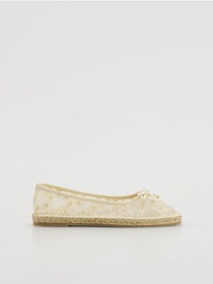 Espadryle damskie na lato Reserved ze sklepu: Reserved w kategorii: Espadryle damskie - zdjęcie 74CCA4C-3C1-6972_384CP
