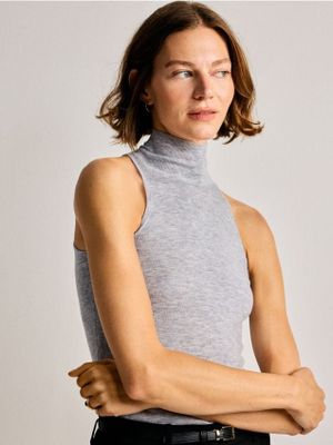Bluzka damska casual Reserved ze sklepu: Reserved w kategorii: Bluzki damskie - zdjęcie 74CCA4C-3C1-6972_433LO