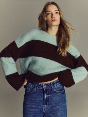 Sweter damski na zimę Reserved ze sklepu: Reserved w kategorii: Swetry damskie - zdjęcie 74CCA4C-3C1-6972_445HI