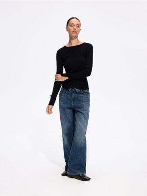 Sweter damski casual Reserved ze sklepu: Reserved w kategorii: Swetry damskie - zdjęcie 74CCA4C-3C1-6972_455LG