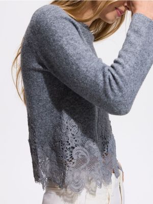 Sweter damski Reserved ze sklepu: Reserved w kategorii: Swetry damskie - zdjęcie 74CCA4C-3C1-6972_457LG