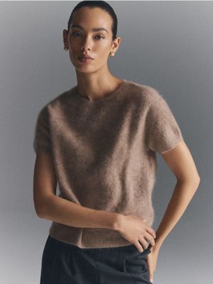 Sweter damski casual Reserved ze sklepu: Reserved w kategorii: Swetry damskie - zdjęcie 74CCA4C-3C1-6972_485LF