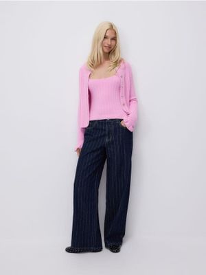 Sweter damski Reserved ze sklepu: Reserved w kategorii: Swetry damskie - zdjęcie 74CCA4C-3C1-6972_546HH