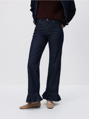 Jeansy damskie casual Reserved ze sklepu: Reserved w kategorii: Jeansy damskie - zdjęcie 74CCA4C-3C1-6972_581GE