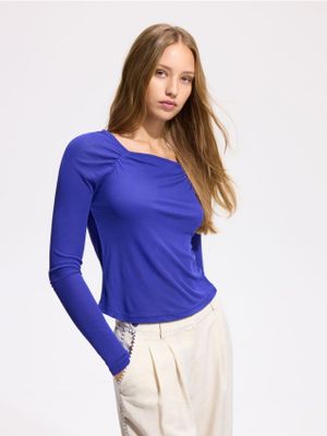 Bluzka damska casual Reserved ze sklepu: Reserved w kategorii: Bluzki damskie - zdjęcie 74CCA4C-3C1-6972_583JS