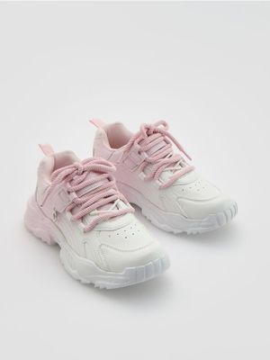 Buty sportowe dziecięce na wiosnę Reserved ze sklepu: Reserved w kategorii: Buty sportowe dziecięce - zdjęcie 74CCA4C-3C1-6972_610IX