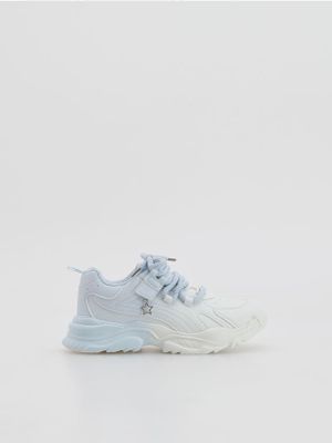 Buty sportowe dziecięce na wiosnę Reserved ze sklepu: Reserved w kategorii: Buty sportowe dziecięce - zdjęcie 74CCA4C-3C1-6972_610IX