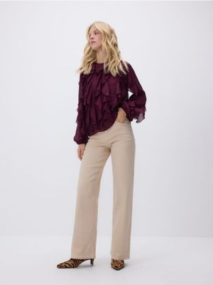 Jeansy damskie casual Reserved ze sklepu: Reserved w kategorii: Jeansy damskie - zdjęcie 74CCA4C-3C1-6972_617GT