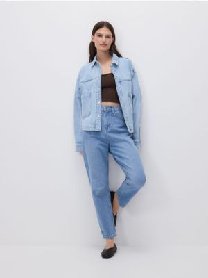 Jeansy damskie casual Reserved ze sklepu: Reserved w kategorii: Jeansy damskie - zdjęcie 74CCA4C-3C1-6972_702IR