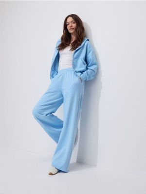 Bluza damska casual na jesień Reserved ze sklepu: Reserved w kategorii: Bluzy damskie - zdjęcie 74CCA4C-3C1-6972_752HS