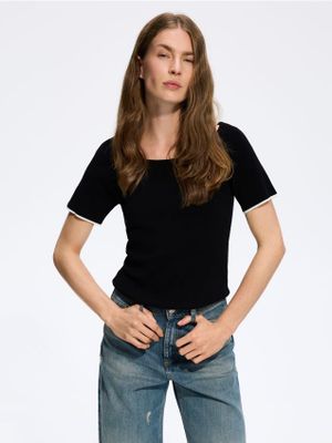 Bluzka damska na wiosnę Reserved ze sklepu: Reserved w kategorii: Bluzki damskie - zdjęcie 74CCA4C-3C1-6972_757IP