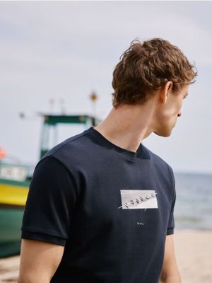 T-shirt męski wiosenny Reserved ze sklepu: Reserved w kategorii: T-shirty męskie - zdjęcie 74CCA4C-3C1-6972_757JM