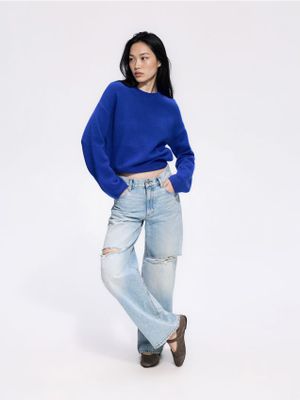 Sweter damski casual Reserved ze sklepu: Reserved w kategorii: Swetry damskie - zdjęcie 74CCA4C-3C1-6972_809KZ