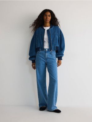 Jeansy damskie letnie Reserved ze sklepu: Reserved w kategorii: Jeansy damskie - zdjęcie 74CCA4C-3C1-6972_827AX