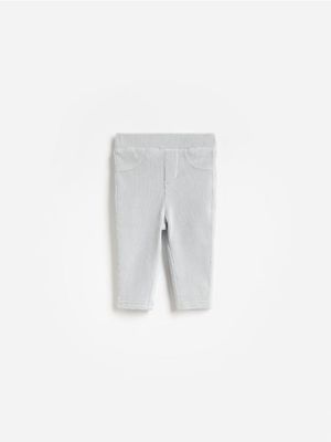 Odzież dla niemowląt na wiosnę Reserved ze sklepu: Reserved w kategorii: Odzież dla niemowląt - zdjęcie 74CCA4C-3C1-6972_8371X