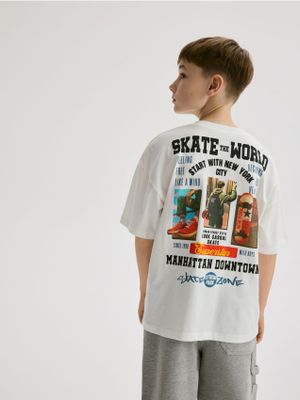 T-shirt chłopięce na lato Reserved ze sklepu: Reserved w kategorii: T-shirty chłopięce - zdjęcie 74CCA4C-3C1-6972_899IX