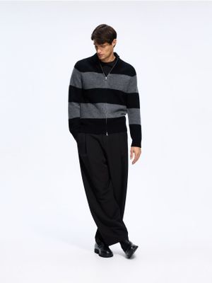 Sweter męski casual Reserved ze sklepu: Reserved w kategorii: Swetry męskie - zdjęcie 74CCA4C-3C1-6972_937KS
