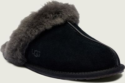 Kapcie damskie casual UGG ze sklepu: Gomez Fashion Store w kategorii: Kapcie damskie - zdjęcie 874714-BD9-10338_UG212W000019091