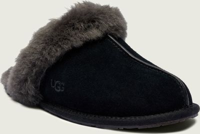 Kapcie damskie casual UGG ze sklepu: Gomez Fashion Store w kategorii: Kapcie damskie - zdjęcie 874714-BD9-10338_UG212W000019091