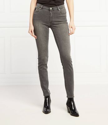 Jeansy damskie na wiosnę Trussardi ze sklepu: Gomez Fashion Store w kategorii: Jeansy damskie - zdjęcie 874714-BD9-10338_TJ221W000012326