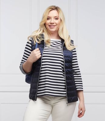 Kamizelka damska casual Persona by Marina Rinaldi ze sklepu: Gomez Fashion Store w kategorii: Kamizelki damskie - zdjęcie 874714-BD9-10338_SO221W000019058