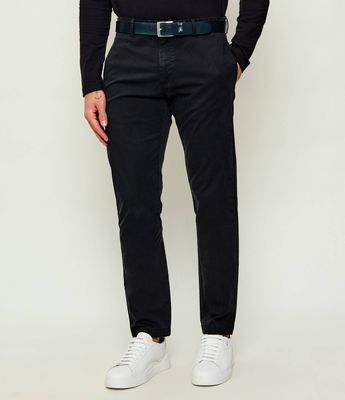 Spodnie męskie casualowe HUGO ze sklepu: Gomez Fashion Store w kategorii: Spodnie męskie - zdjęcie 874714-BD9-10338_BU222M000011001