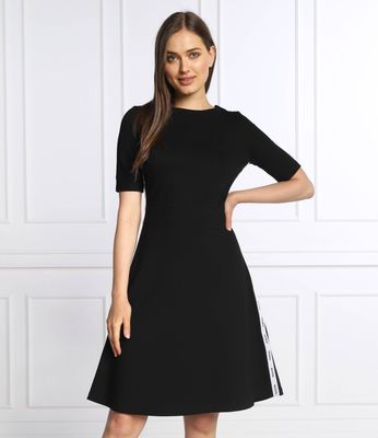 Sukienka HUGO ze sklepu: Gomez Fashion Store w kategorii: Sukienki - zdjęcie 874714-BD9-10338_BU224W000125001