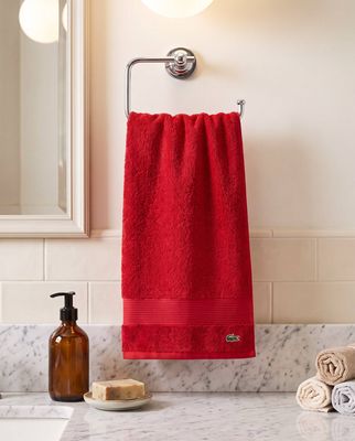 Ręcznik Lacoste HOME ze sklepu: Gomez Fashion Store w kategorii: Ręczniki - zdjęcie 874714-BD9-10338_LA222U000009791