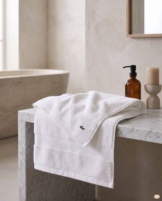 Ręcznik Lacoste HOME ze sklepu: Gomez Fashion Store w kategorii: Ręczniki - zdjęcie 874714-BD9-10338_LA222U000012793