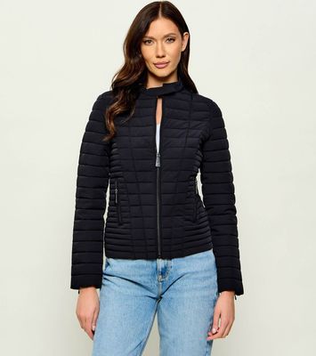 Kurtka damska casual Guess ze sklepu: Gomez Fashion Store w kategorii: Kurtki damskie - zdjęcie 874714-BD9-10338_GJ224W000080058