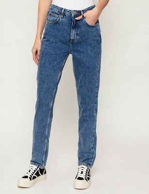 Jeansy damskie w miejskim stylu Guess ze sklepu: Gomez Fashion Store w kategorii: Jeansy damskie - zdjęcie 874714-BD9-10338_GJ224W000114L03