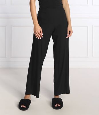 Piżama Calvin Klein Underwear ze sklepu: Gomez Fashion Store w kategorii: Piżamy damskie - zdjęcie 874714-BD9-10338_CU225W000066A55