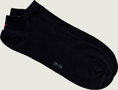 Skarpetki damskie gładkie Tommy Hilfiger ze sklepu: Gomez Fashion Store w kategorii: Skarpetki damskie - zdjęcie 874714-BD9-10338_TH000M000052322