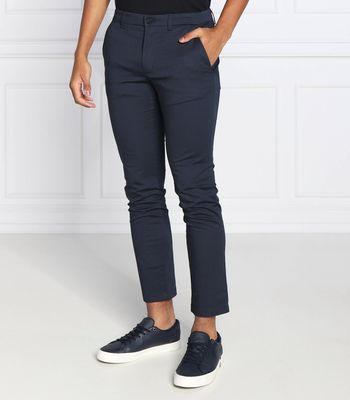 Spodnie męskie casualowe Tommy Hilfiger ze sklepu: Gomez Fashion Store w kategorii: Spodnie męskie - zdjęcie 874714-BD9-10338_TH225M000243F23