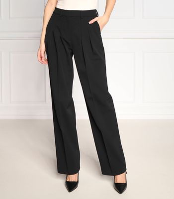 Spodnie damskie Calvin Klein ze sklepu: Gomez Fashion Store w kategorii: Spodnie damskie - zdjęcie 874714-BD9-10338_CK231W000070A23