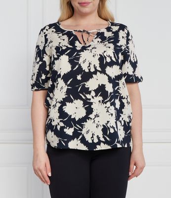 Bluzka damska casual Persona by Marina Rinaldi ze sklepu: Gomez Fashion Store w kategorii: Bluzki damskie - zdjęcie 874714-BD9-10338_SO231W000001092