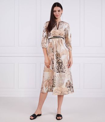Sukienka trapezowa na wiosnę Marc Cain ze sklepu: Gomez Fashion Store w kategorii: Sukienki - zdjęcie 874714-BD9-10338_CR231W000109616