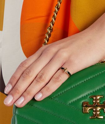 Pierścionek TORY BURCH ze sklepu: Gomez Fashion Store w kategorii: Pierścionki - zdjęcie 874714-BD9-10338_TO231W000034720