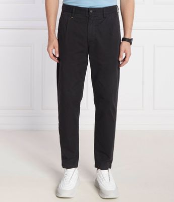 BOSS ORANGE - Spodnie męskie na wiosnę ze sklepu: Gomez Fashion Store w kategorii: Spodnie męskie - zdjęcie 874714-BD9-10338_BO232M000009001