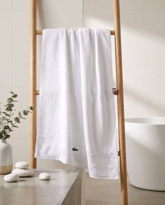 Ręcznik Lacoste HOME ze sklepu: Gomez Fashion Store w kategorii: Ręczniki - zdjęcie 874714-BD9-10338_LA225U000014793