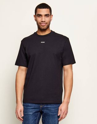 T-shirt męski casual HUGO ze sklepu: Gomez Fashion Store w kategorii: T-shirty męskie - zdjęcie 874714-BD9-10338_BU232M000004001
