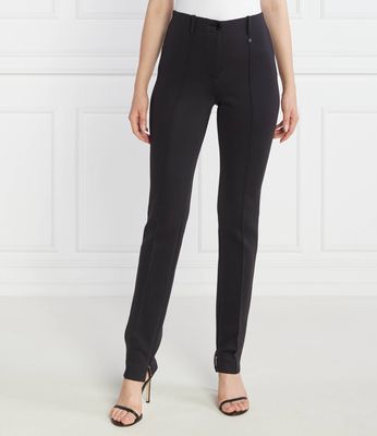 Spodnie damskie casual na jesień Marc Cain ze sklepu: Gomez Fashion Store w kategorii: Spodnie damskie - zdjęcie 874714-BD9-10338_CR234W000128900