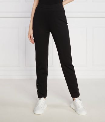 Spodnie damskie w sportowym stylu Guess ze sklepu: Gomez Fashion Store w kategorii: Spodnie damskie - zdjęcie 874714-BD9-10338_GJ234W000050058