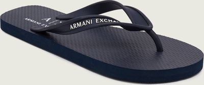 Klapki męskie na lato Armani Exchange ze sklepu: Gomez Fashion Store w kategorii: Klapki męskie - zdjęcie 874714-BD9-10338_AX235M000001370