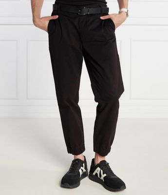 Spodnie męskie Armani Exchange ze sklepu: Gomez Fashion Store w kategorii: Spodnie męskie - zdjęcie 874714-BD9-10338_AX235M000078102