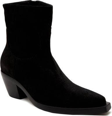 Botki jesienne Pinko ze sklepu: Gomez Fashion Store w kategorii: Botki - zdjęcie 874714-BD9-10338_PI235W000015099