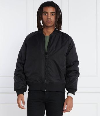 Kurtka męska casual na wiosnę Calvin Klein Jeans ze sklepu: Gomez Fashion Store w kategorii: Kurtki męskie - zdjęcie 874714-BD9-10338_CJ235M000076A81