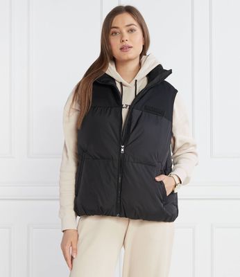 Kamizelka damska Tommy Hilfiger ze sklepu: Gomez Fashion Store w kategorii: Kamizelki damskie - zdjęcie 874714-BD9-10338_TH235W000073D12