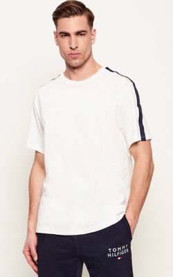 T-shirt męski na wiosnę Tommy Hilfiger ze sklepu: Gomez Fashion Store w kategorii: T-shirty męskie - zdjęcie 874714-BD9-10338_TU235M000054F31